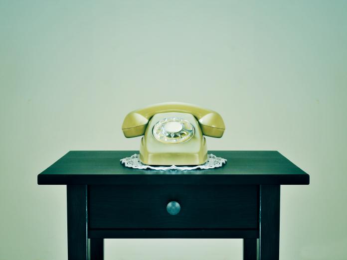 Telefon